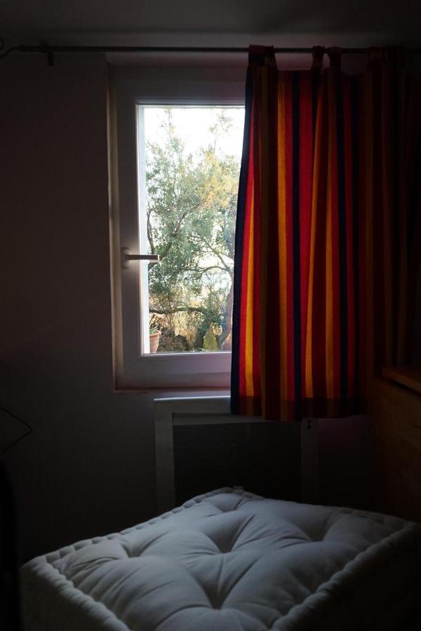 Villa Joli Mas au bord de l'étang de Thau à Marseillan  Extérieur photo