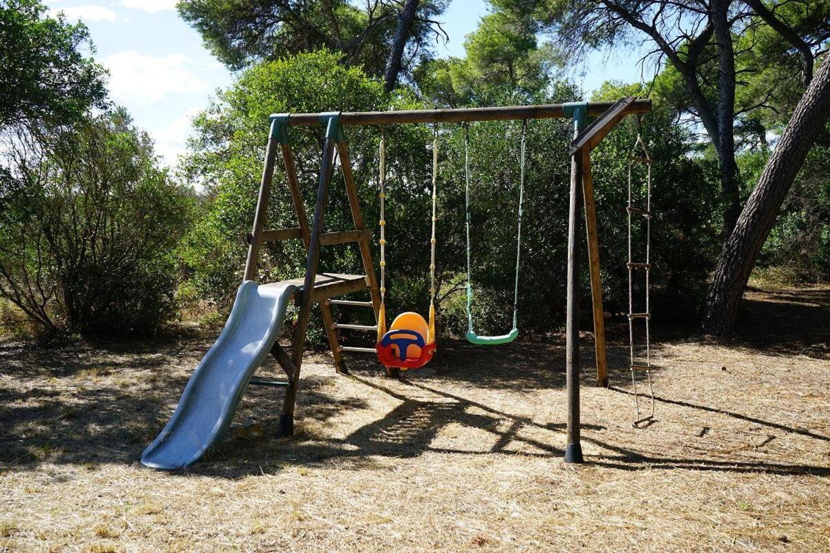 Villa Joli Mas au bord de l'étang de Thau à Marseillan  Extérieur photo
